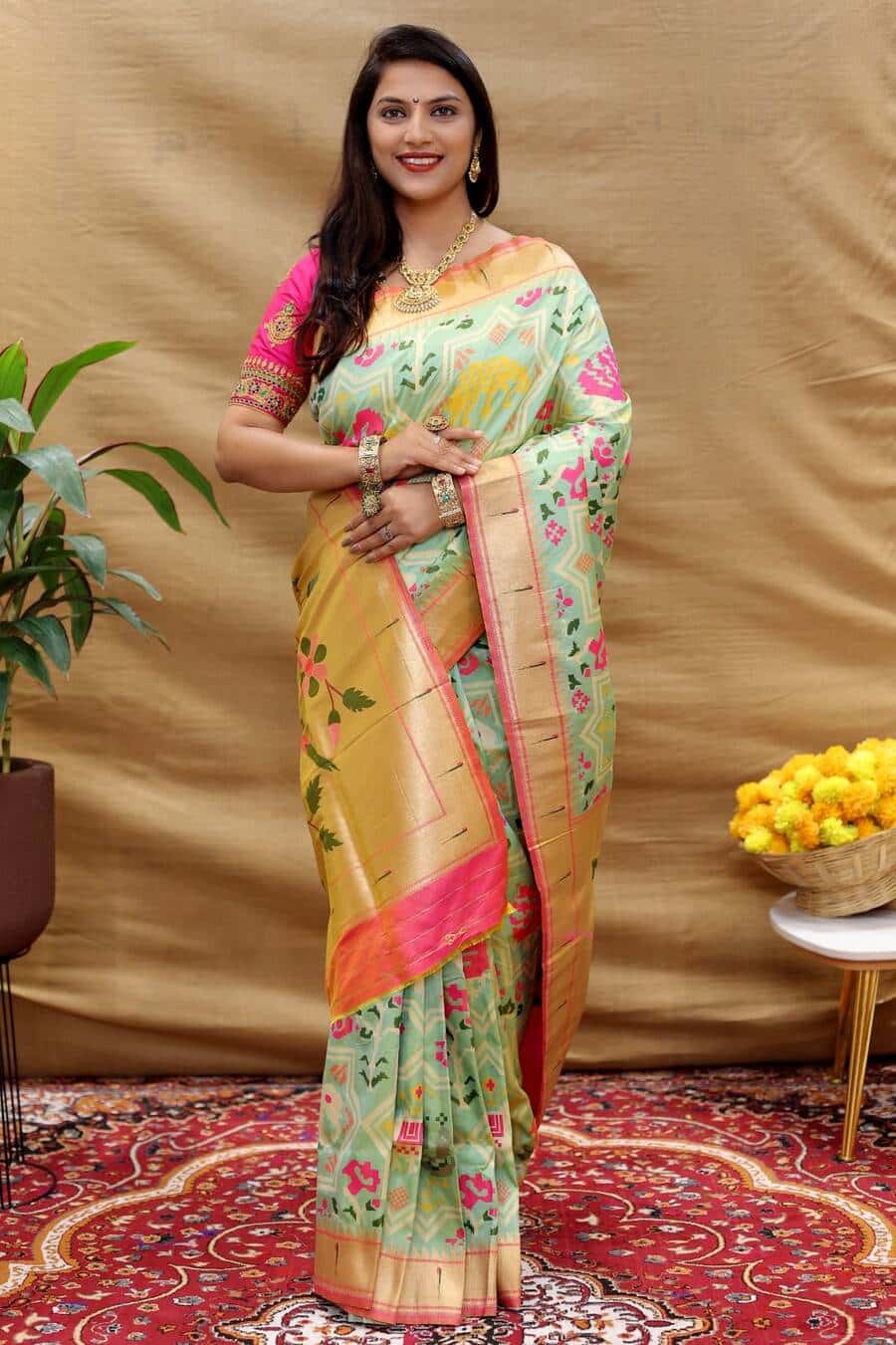 Buy Bairavi Jari Jacquard Gift Art Silk Saree for Wedding - Chennai Silk  Online Shop