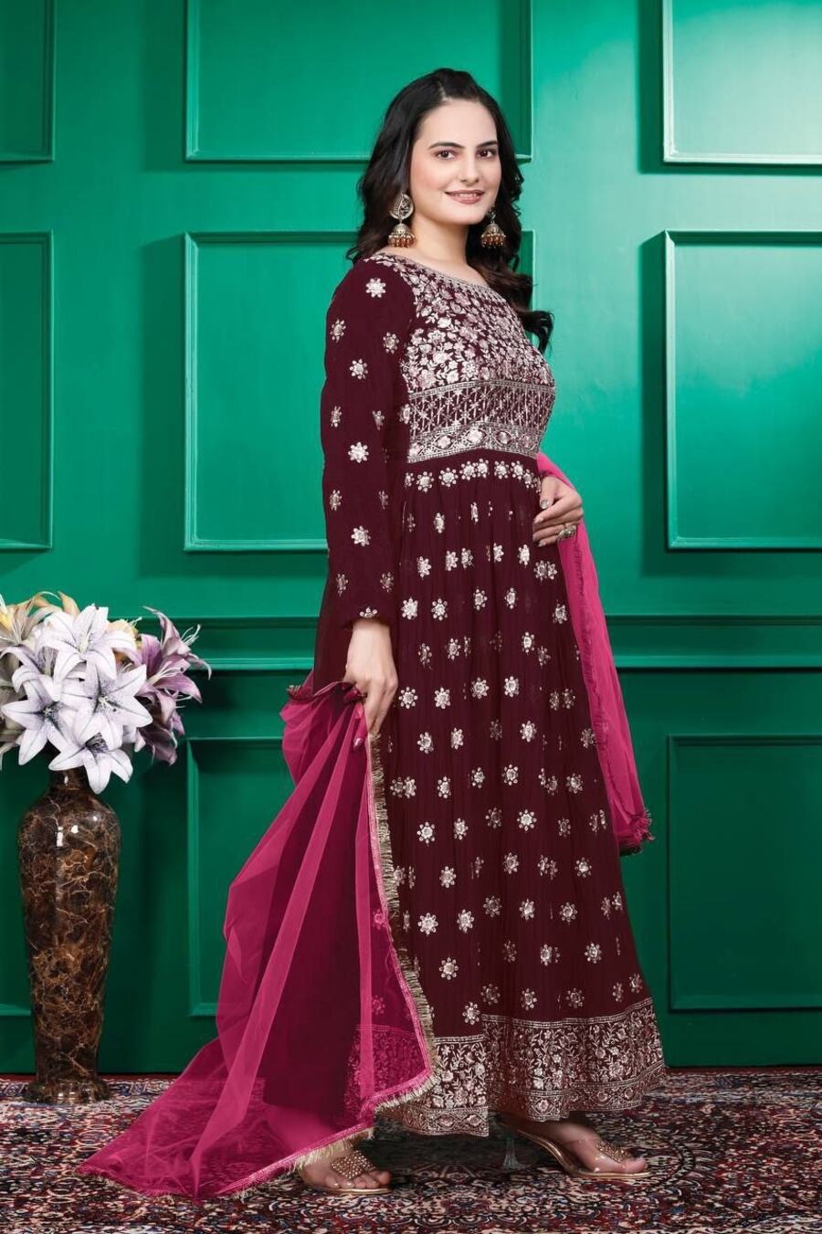 3RICH-LOOK-FAUX-GEORGETTE-EMBROIDERY-WORK-ANARKALI-GOWN-FESTIVE-WEAR-WHOLESALE-PRICE-ETHNIC-GARMENT-20.jpeg