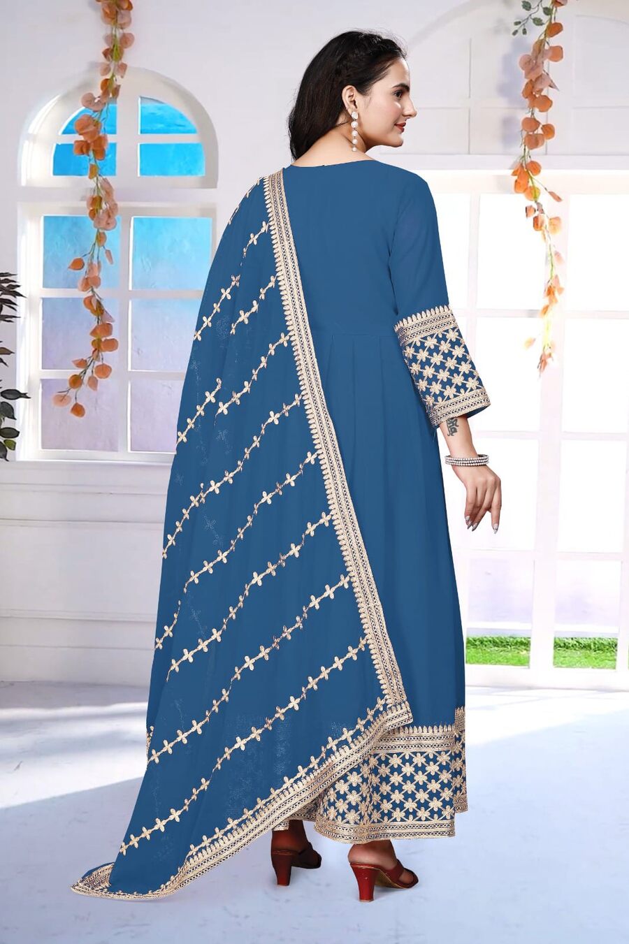 FASHIONABLE-GEORGETTE-ZARI-EMBROIDERY-WORK-GOWN-WITH-DUPATTA-PARTY-WEAR-WHOLESALE-PRICE-ETHNIC-GARMENT-12.jpeg