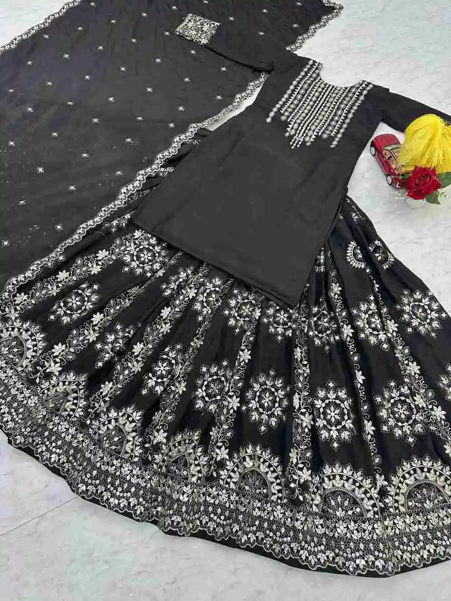 DESIGNER-CHINON-EMBROIDERY-7-MM-SEQUENCE-WORK-TOP-LEHENGA-WITH-DUPATTA-WEDDING-WEAR-WHOLESALE-PRICE-THNIC-GARMENT-2.webp