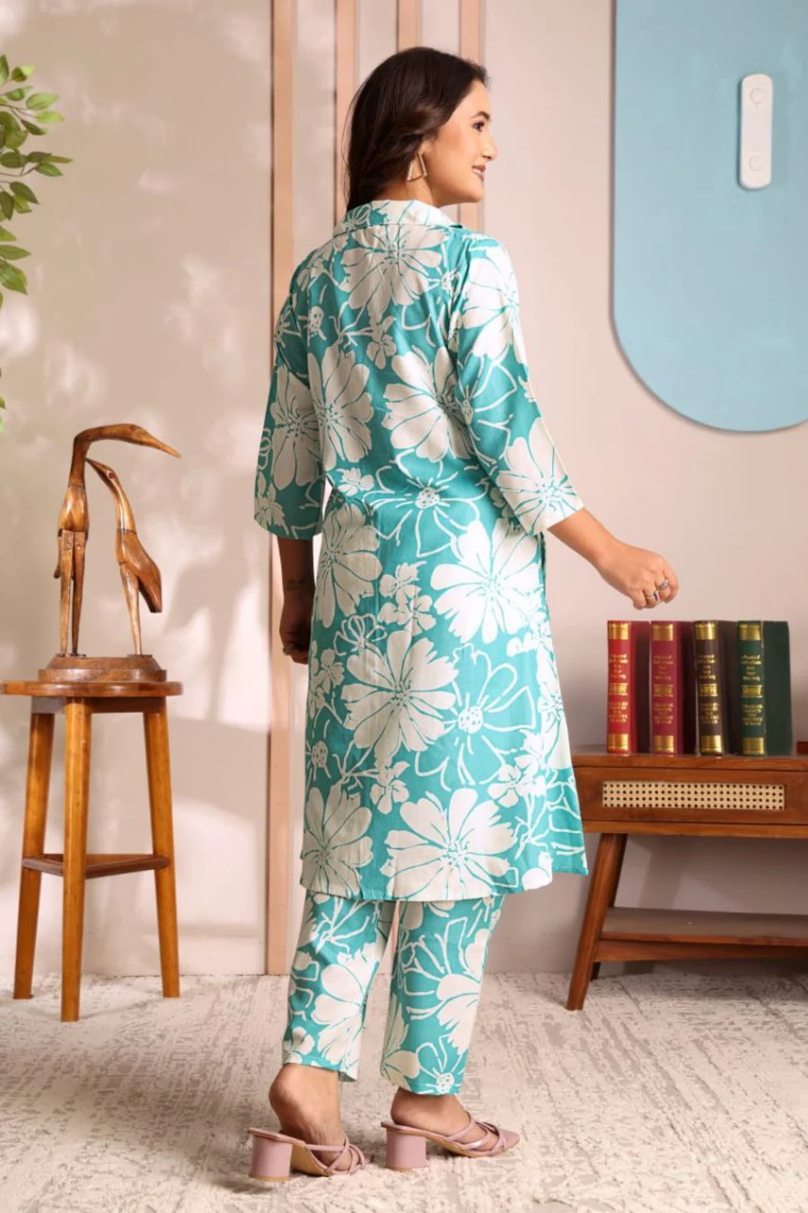 FANCY-COTTON-DIGITAL-PRINTED-CO-ORD-SET-CASUAL-WEAR-WHOLESALE-PRICE-ETHNIC-GARMENT-6.webp