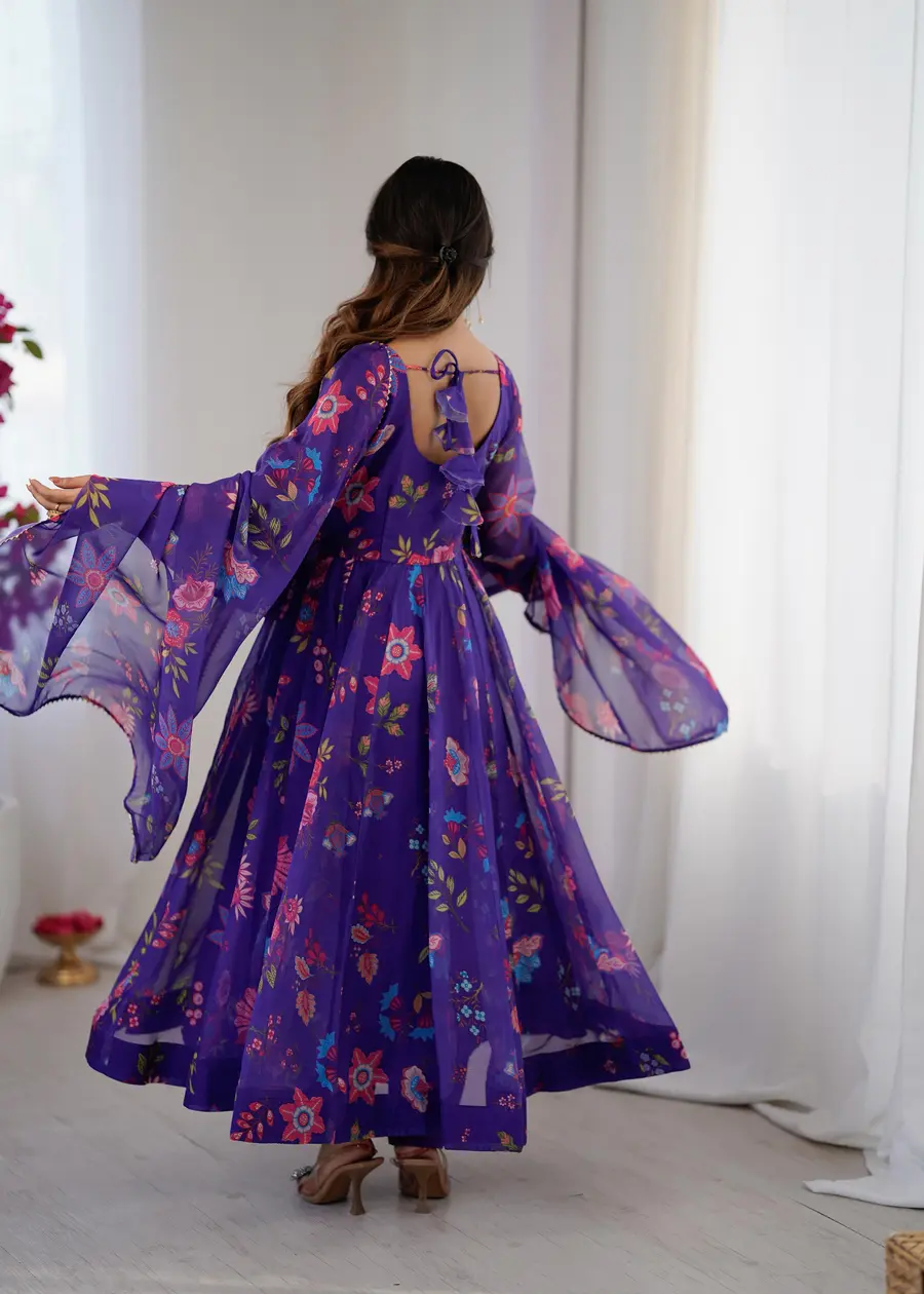 FANCY-GEORGETTE-FLORAL-PRINT-WORK-GOWN-BOTTOM-WITH-DUPATTA-FESTIVE-WEAR-WHOLESALE-PRICE-ETHNIC-GARMENT-4.webp